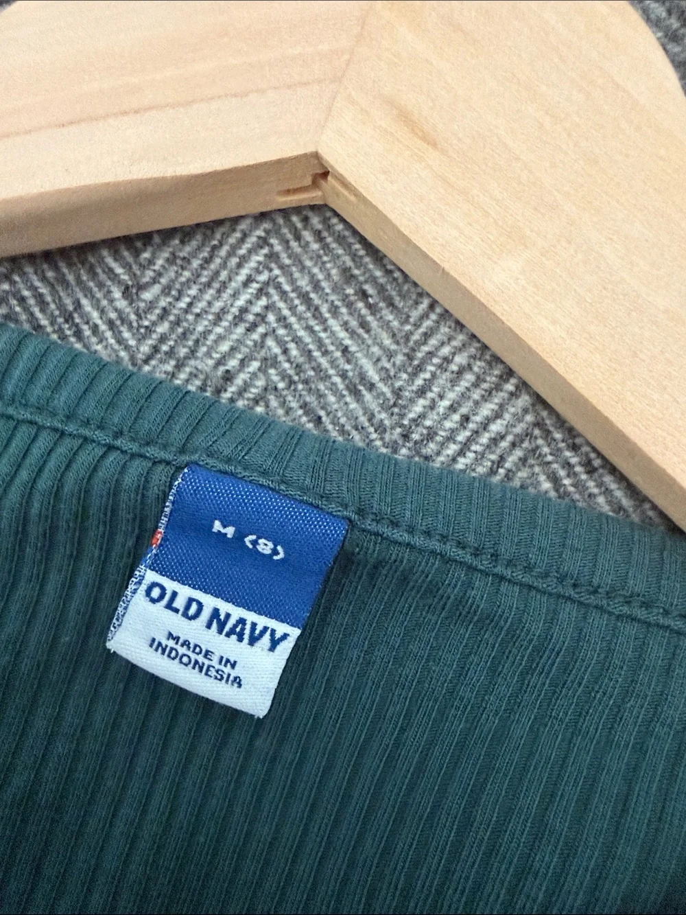 Old Navy Girls Rib Basic Long Sleeve Henley Top Green Size 8